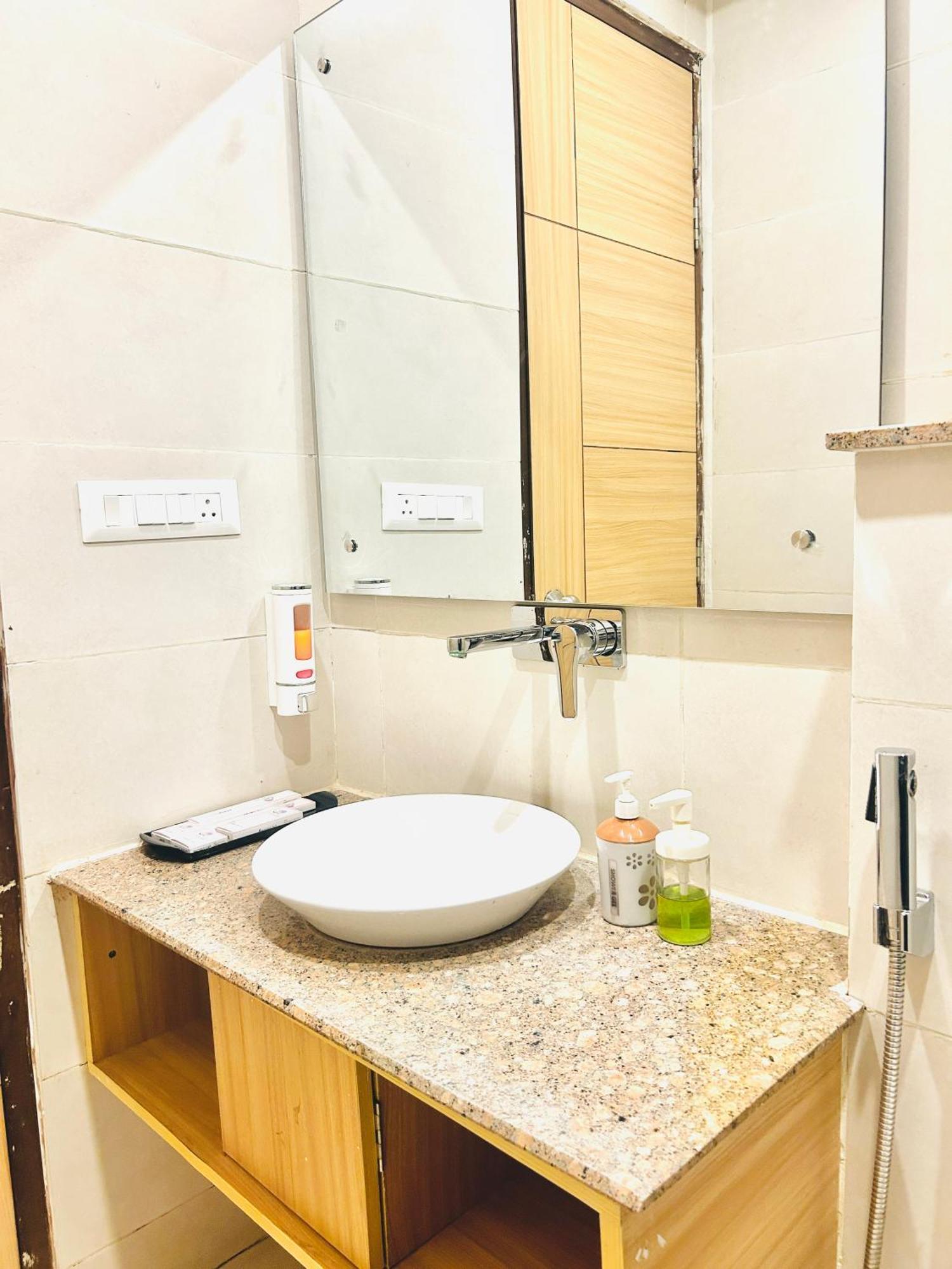 Hotel Aqua Vibes Risikés Kültér fotó